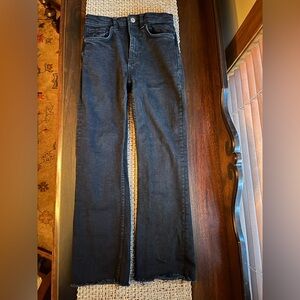 ZARA High Waisted Black Jeans With Frayed Hem Size USA 2